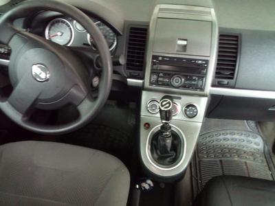 Nissan Sentra se-r • 2012 • 94,000 km