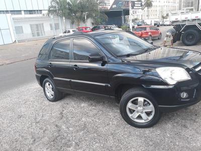 Kia Sportage • 2008 • 140,000 km