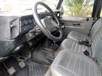 Land Rover Defender • 1997 • 56,000 km