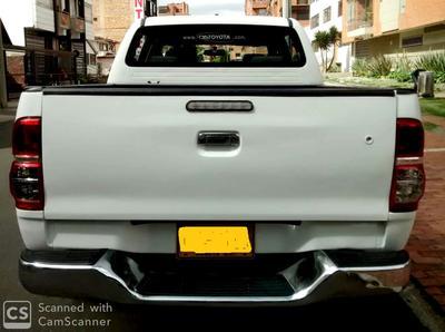 Toyota Hilux • 2013 • 71,877 km