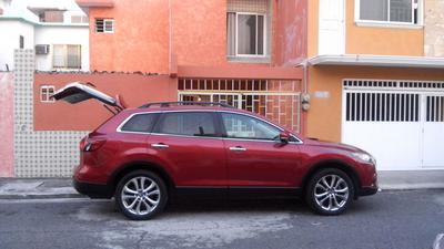 Mazda CX-9 • 2013 • 78,000 km
