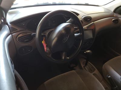 Ford Focus • 2002 • 10,000 km