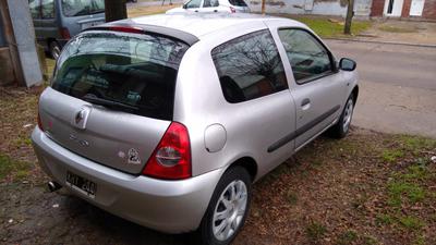 Renault Clio • 2011 • 167,000 km