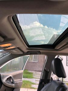 Toyota RAV4 • 2010 • 200,000 km