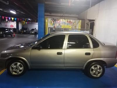 Chevrolet Corsa • 2003 • 400,000 km