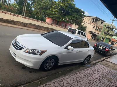 Honda Accord • 2012 • 100,000 km