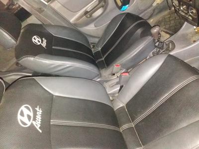 Hyundai Accent • 2002 • 350,000 km