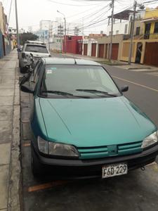 Peugeot 306 • 1996 • 175,000 km