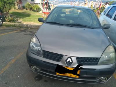 Renault Symbol • 2006 • 111,000 km