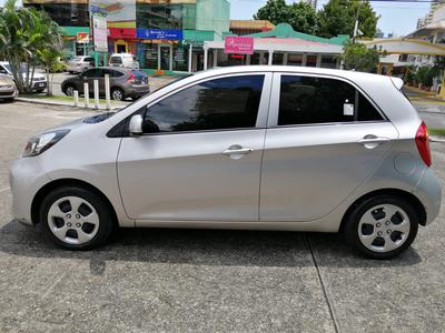 Kia Picanto • 2017 • 12,000 km