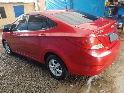 Hyundai Accent • 2012 • 116,000 km