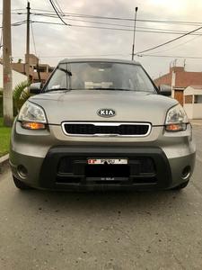 Kia Soul • 2010 • 136,000 km