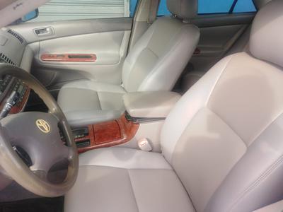 Toyota Camry • 2004 • 152,733 km