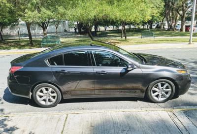 Acura TL • 2016 • 112,000 km