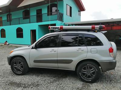 Toyota RAV4 • 2001 • 100 km