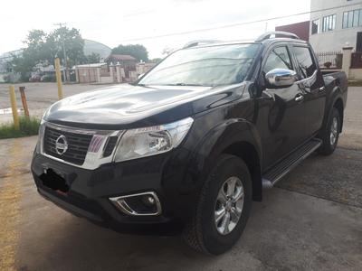 Nissan Np300 frontier • 2016 • 90,000 km