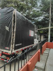 Foton View • 2013 • 82,000 km