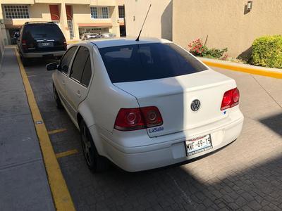 Volkswagen Jetta • 2009 • 130,000 km