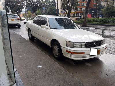 Lexus LS • 1992 • 150,000 km