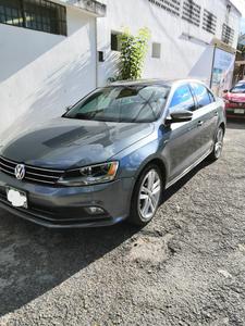 Volkswagen Jetta • 2015 • 75,000 km