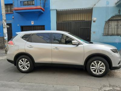 Nissan X-Trail • 2015 • 69,000 km