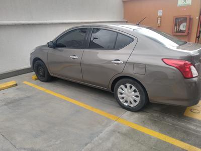 Nissan Versa • 2015 • 75,636 km