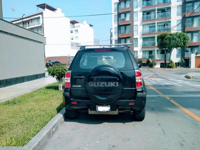 Suzuki Grand Vitara • 2010 • 88,000 km