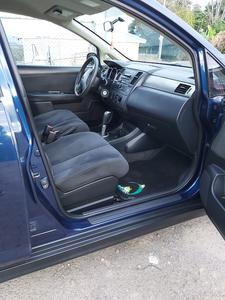 Nissan Versa • 2009 • 109,000 km