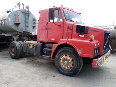 Volvo 240 • 1981 • 10 km