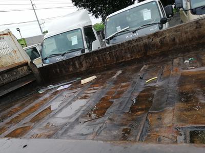 Isuzu D-MAX • 1997 • 200,000 km