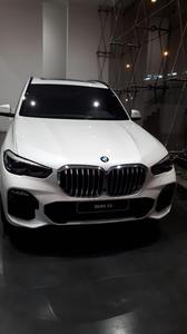 BMW X5 • 2019 • 3,500 km