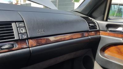 Mercedes-Benz S • 1994 • 256,000 km