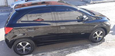 Chevrolet Onix • 2017 • 82,000 km