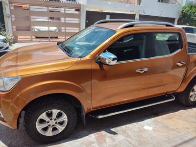 Nissan Np300 frontier • 2017 • 115,000 km