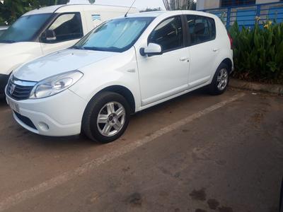 Dacia Sandero • 2010 • 146,000 km