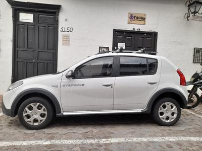 Renault Stepway • 2012 • 98,000 km