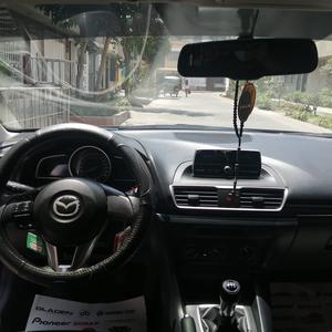 Mazda 3 • 2016 • 70,000 km