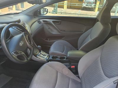 Hyundai Elantra • 2013 • 159,000 km