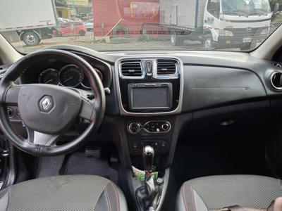 Renault Logan • 2016 • 14,700 km