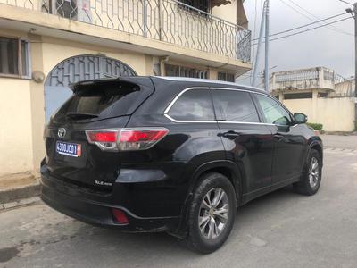 Toyota Highlander • 2015 • 140,000 km