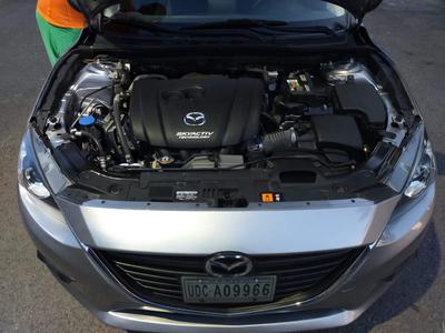 Mazda 3 • 2015 • 60,000 km