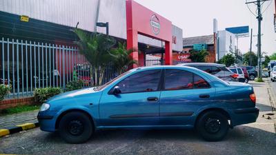 Nissan Almera • 2001 • 210,000 km