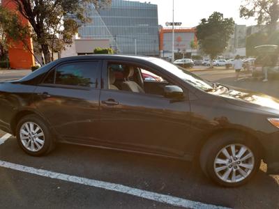 Toyota Corolla • 2010 • 25,000 km
