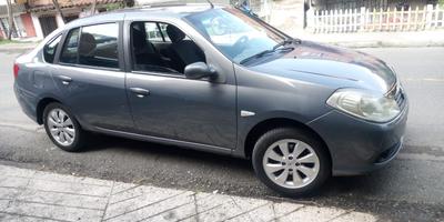 Renault Symbol • 2012 • 155,500 km