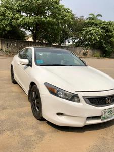 Honda Accord • 2010 • 132,668 km