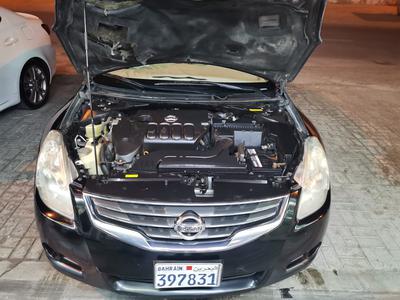 Nissan Altima • 2012 • 265,000 km