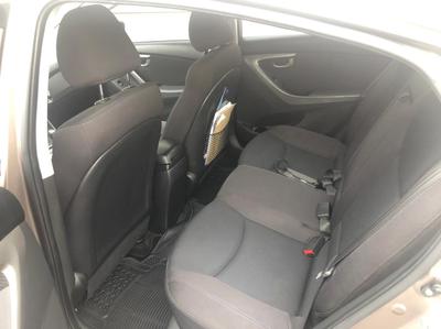 Hyundai Elantra • 2013 • 101,000 km