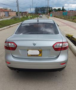 Renault Fluence • 2012 • 130,000 km
