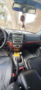 Hyundai Santa Fe • 2009 • 106,000 km