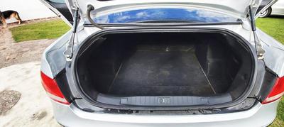 Peugeot 408 • 2012 • 200,000 km